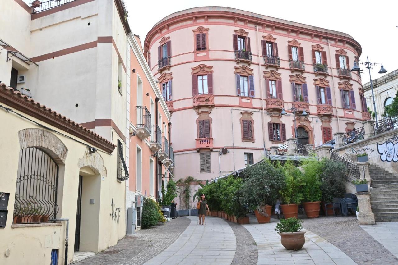Zenflamingo Mini Monolocale Apartment Cagliari Luaran gambar