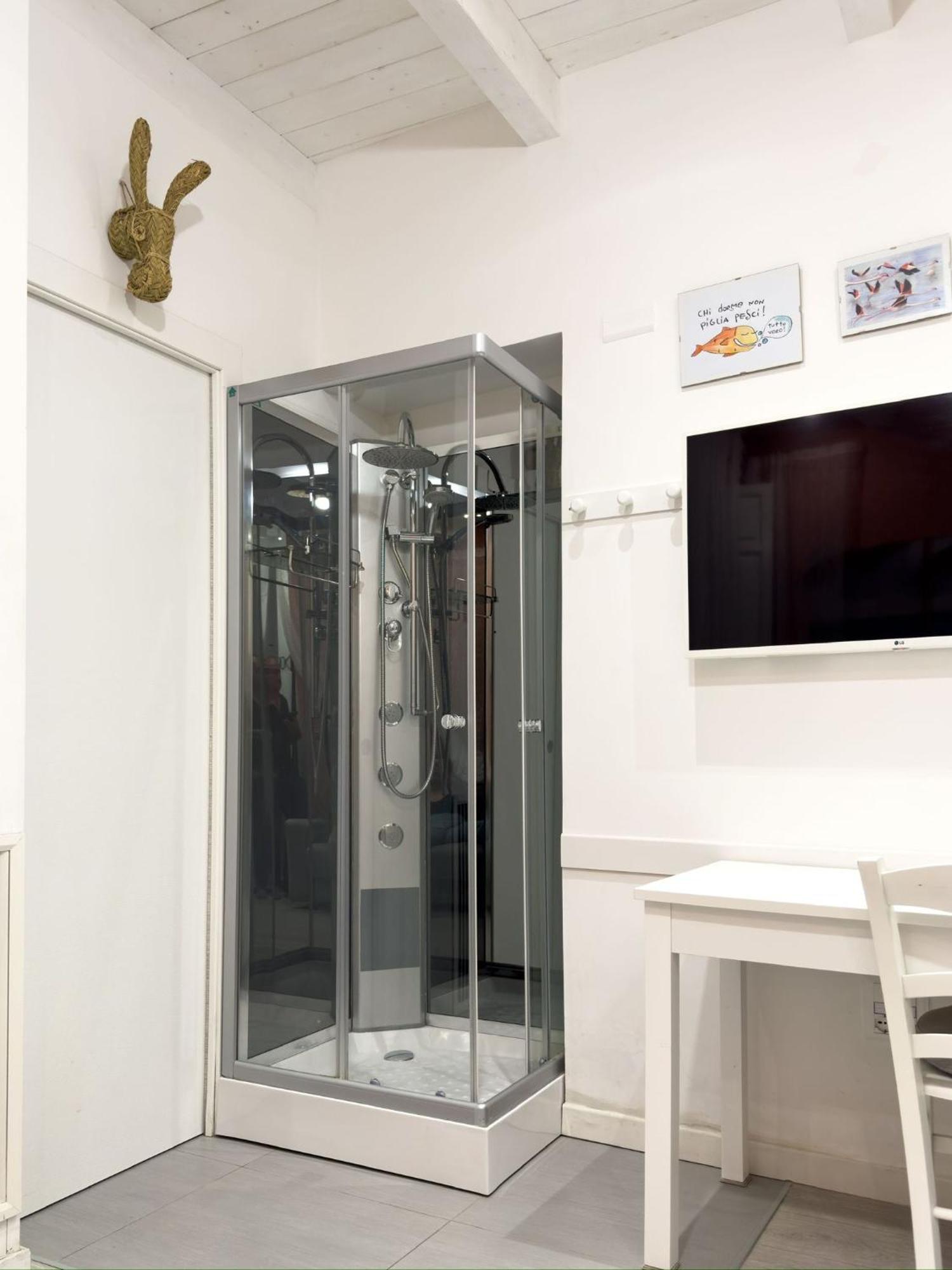 Zenflamingo Mini Monolocale Apartment Cagliari Luaran gambar
