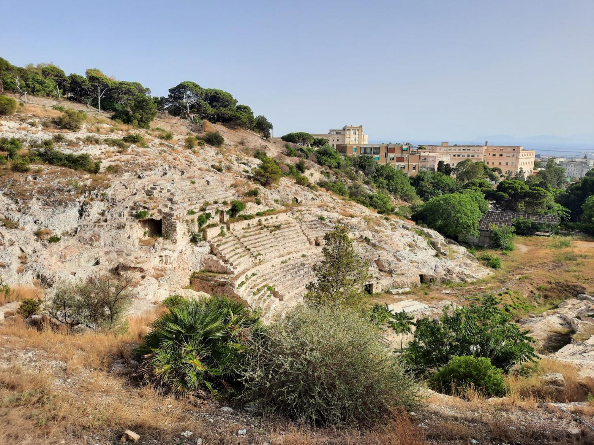 Zenflamingo Mini Monolocale Apartment Cagliari Luaran gambar